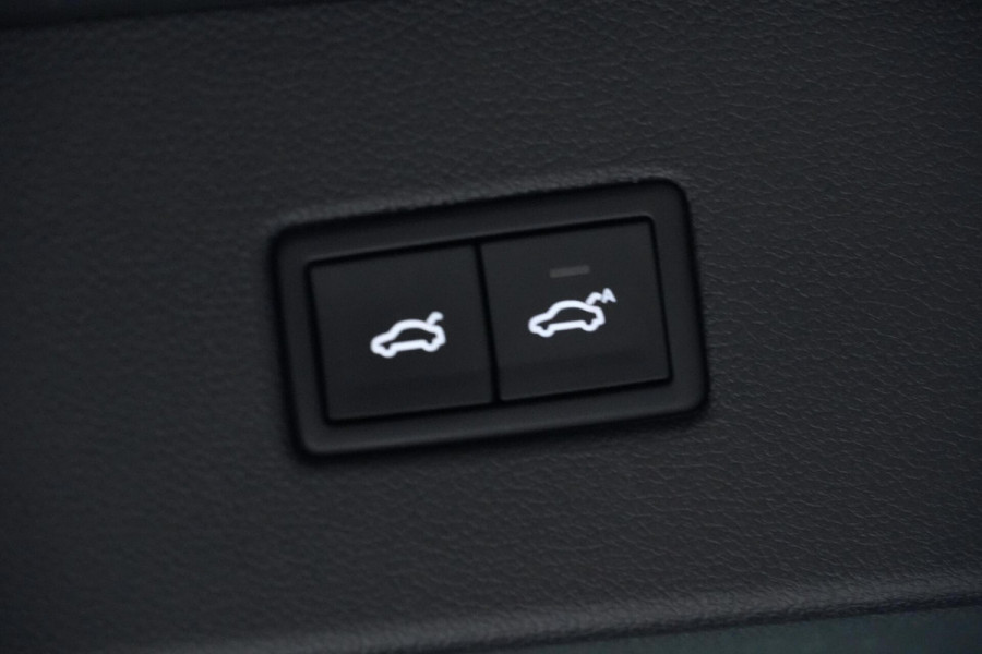 Volkswagen Tiguan 2.0 TSI 4Motion R Line Automaat | Pano | Virtual | CarPlay | Acc | 360 camera | Stoel + Stuurverwarming | Led | HUD |