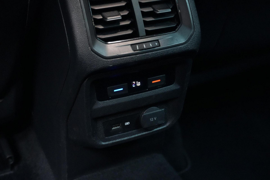 Volkswagen Tiguan 2.0 TSI 4Motion R Line Automaat | Pano | Virtual | CarPlay | Acc | 360 camera | Stoel + Stuurverwarming | Led | HUD |