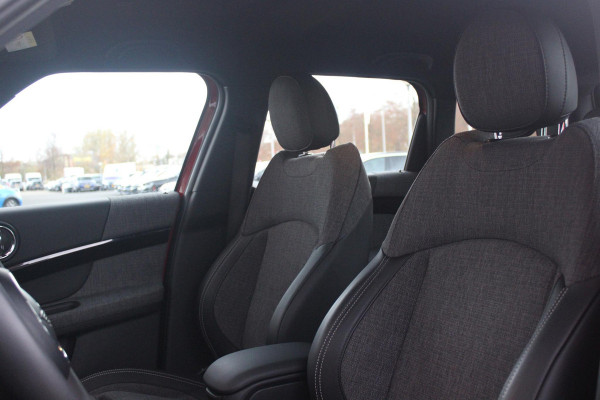 MINI Countryman 2.0 192PK Cooper S Chili | NAVIGATIE | CRUISE CONTROL | CLIMATE CONTROL | KEYLESS ENTRY | PARKEERSENSOREN ACHTER | 18" LICHTMETALEN VELGEN | SFEER VERLICHTING | LED KOPLAMPEN / LED MISTLAMPEN | ELEKTRISCH INKLAPBARE BUITENSPIEGELS |