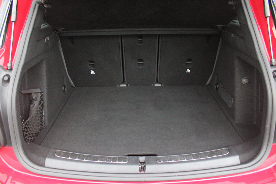 MINI Countryman 2.0 192PK Cooper S Chili | NAVIGATIE | CRUISE CONTROL | CLIMATE CONTROL | KEYLESS ENTRY | PARKEERSENSOREN ACHTER | 18" LICHTMETALEN VELGEN | SFEER VERLICHTING | LED KOPLAMPEN / LED MISTLAMPEN | ELEKTRISCH INKLAPBARE BUITENSPIEGELS |