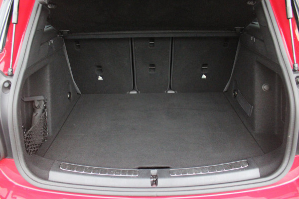 MINI Countryman 2.0 192PK Cooper S Chili | NAVIGATIE | CRUISE CONTROL | CLIMATE CONTROL | KEYLESS ENTRY | PARKEERSENSOREN ACHTER | 18" LICHTMETALEN VELGEN | SFEER VERLICHTING | LED KOPLAMPEN / LED MISTLAMPEN | ELEKTRISCH INKLAPBARE BUITENSPIEGELS |