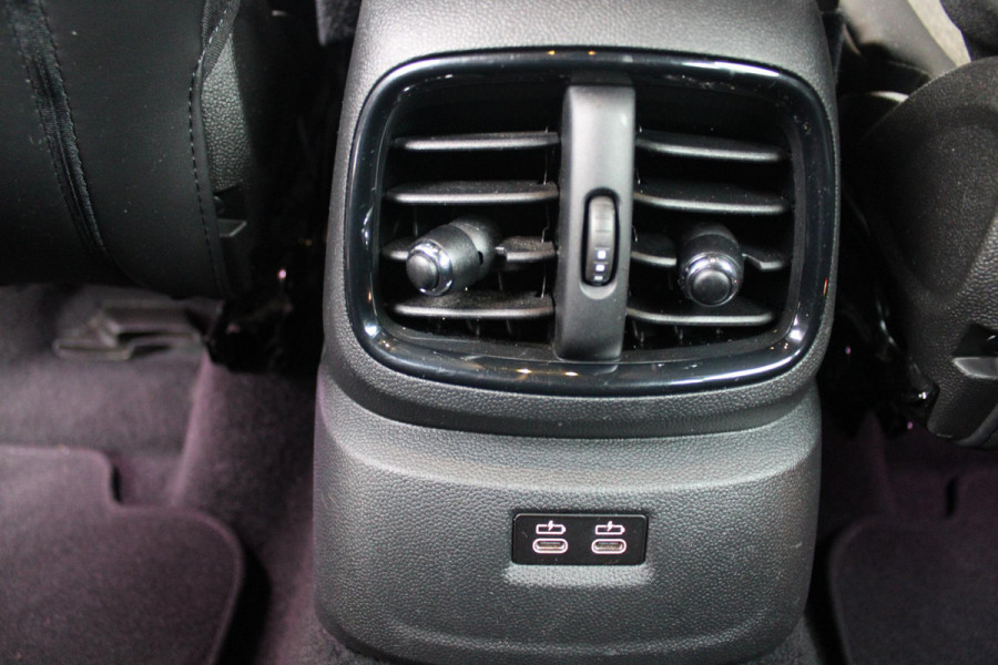 MINI Countryman 2.0 192PK Cooper S Chili | NAVIGATIE | CRUISE CONTROL | CLIMATE CONTROL | KEYLESS ENTRY | PARKEERSENSOREN ACHTER | 18" LICHTMETALEN VELGEN | SFEER VERLICHTING | LED KOPLAMPEN / LED MISTLAMPEN | ELEKTRISCH INKLAPBARE BUITENSPIEGELS |