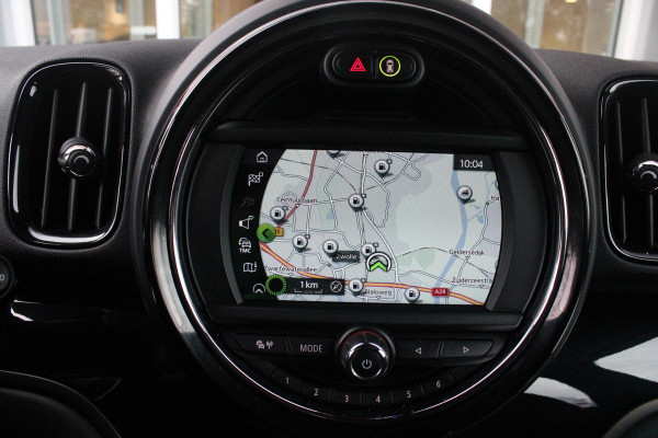 MINI Countryman 2.0 192PK Cooper S Chili | NAVIGATIE | CRUISE CONTROL | CLIMATE CONTROL | KEYLESS ENTRY | PARKEERSENSOREN ACHTER | 18" LICHTMETALEN VELGEN | SFEER VERLICHTING | LED KOPLAMPEN / LED MISTLAMPEN | ELEKTRISCH INKLAPBARE BUITENSPIEGELS |