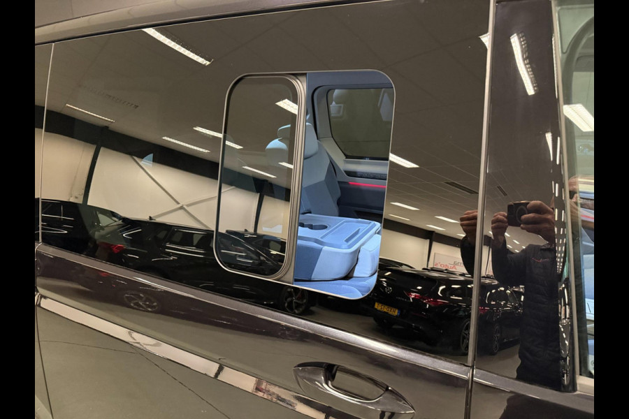 Volkswagen Multivan 1.4 eHybrid Energetic 7P PANO/NAVI/H-KARDON/H-UP/V-COCKPIT/