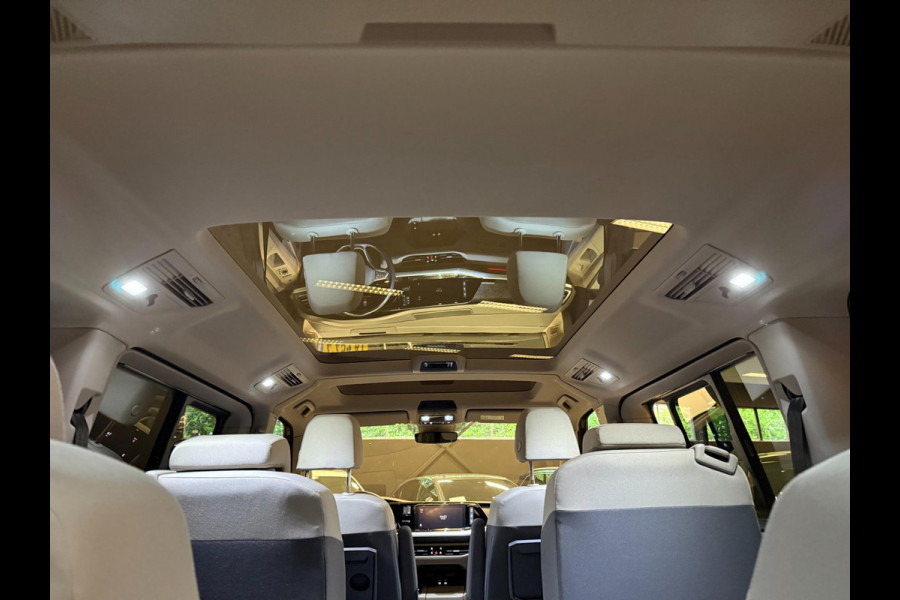 Volkswagen Multivan 1.4 eHybrid Energetic 7P PANO/NAVI/H-KARDON/H-UP/V-COCKPIT/
