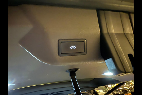 Volkswagen Multivan 1.4 eHybrid Energetic 7P PANO/NAVI/H-KARDON/H-UP/V-COCKPIT/