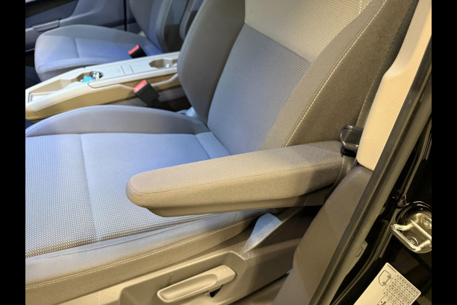 Volkswagen Multivan 1.4 eHybrid Energetic 7P PANO/NAVI/H-KARDON/H-UP/V-COCKPIT/