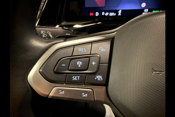 Volkswagen Multivan 1.4 eHybrid Energetic 7P PANO/NAVI/H-KARDON/H-UP/V-COCKPIT/