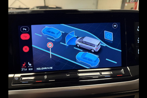 Volkswagen Multivan 1.4 eHybrid Energetic 7P PANO/NAVI/H-KARDON/H-UP/V-COCKPIT/