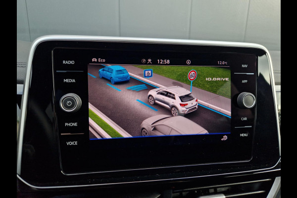 Volkswagen T-Roc 1.5 TSI dsg 150pk R-Line /1e Eigenaar/