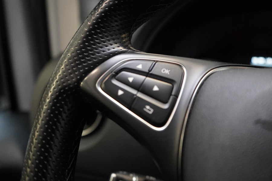 Mercedes-Benz Vito 114 CDI | Schuifdeur | Navigatie | Achteruitrijcamera | Trekhaak