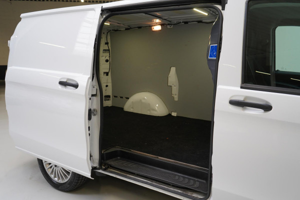 Mercedes-Benz Vito 114 CDI | Schuifdeur | Navigatie | Achteruitrijcamera | Trekhaak