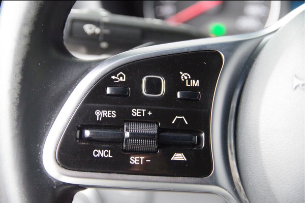 Mercedes-Benz Sprinter 319 3.0 CDI V6 L2H1 AUT. LED, 360 CAMERA, ADAPT. CRUISE, MBUX 10'', STOELVERWARMING, STANDKACHEL, NAVI, CLIMA, PARKEERSENSOREN,