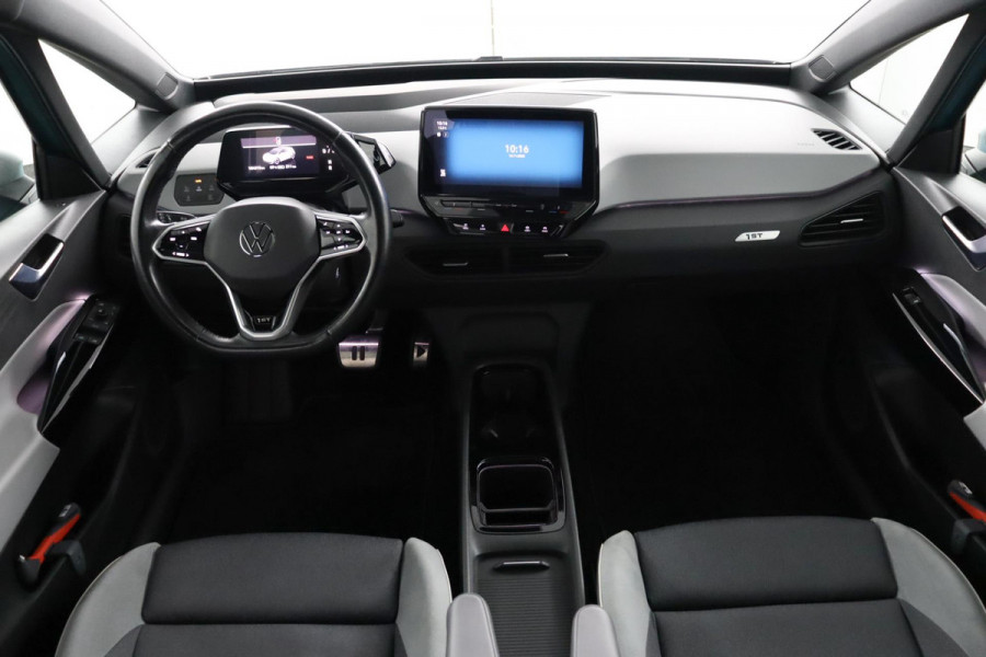 Volkswagen ID.3 First Max 58 kWh|Pano|LED matrix|SOH 91%|Stoelverwarming