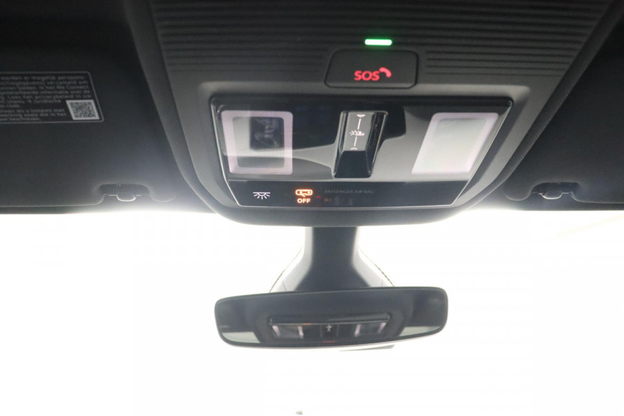 Volkswagen ID.3 First Max 58 kWh|Pano|LED matrix|SOH 91%|Stoelverwarming