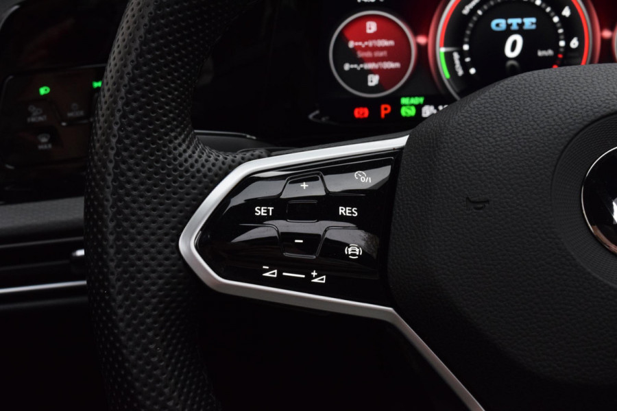 Volkswagen Golf 1.4 eHybrid GTE|Dak|Sfeer|Stoel+stuurverw.|