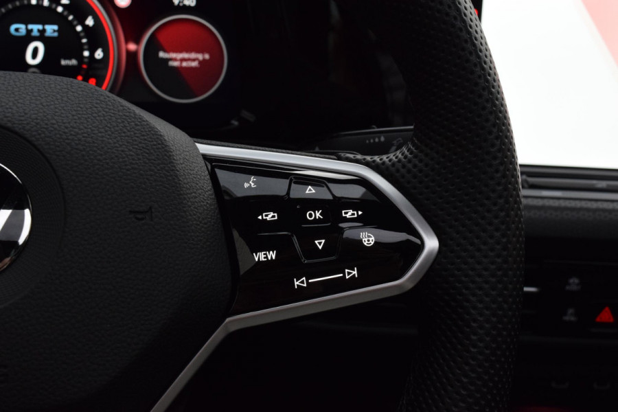 Volkswagen Golf 1.4 eHybrid GTE|Dak|Sfeer|Stoel+stuurverw.|