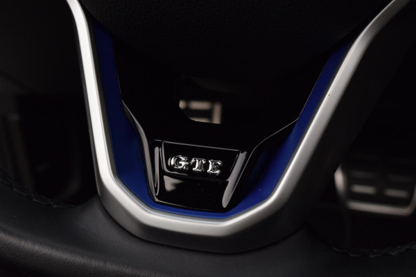 Volkswagen Golf 1.4 eHybrid GTE|Dak|Sfeer|Stoel+stuurverw.|