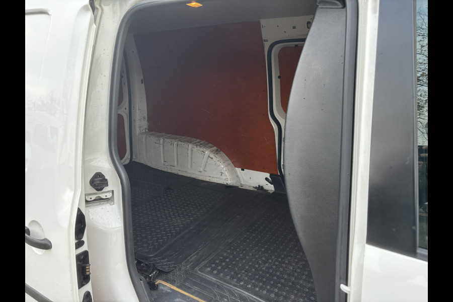 Volkswagen Caddy 2.0 TDI L2H1 BMT Maxi Highline | Leer | Navi | Cruise | Trekhaak | Dubbele Schuifdeur