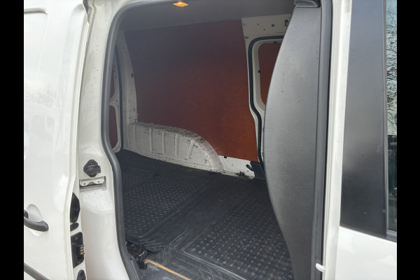 Volkswagen Caddy 2.0 TDI L2H1 BMT Maxi Highline | Leer | Navi | Cruise | Trekhaak | Dubbele Schuifdeur