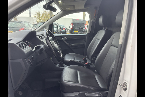 Volkswagen Caddy 2.0 TDI L2H1 BMT Maxi Highline | Leer | Navi | Cruise | Trekhaak | Dubbele Schuifdeur