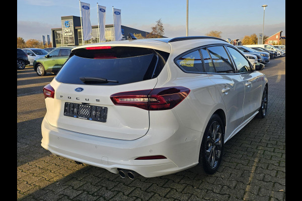 Ford FOCUS Wagon 1.0 EcoBoost Hybrid ST Line X 155pk | Trekhaak afneembaar | Panoramadak | Bang&Olufsen | Adaptive cruise control | Winter Pack | All season banden | Camera