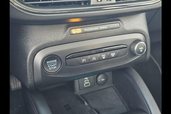 Ford FOCUS Wagon 1.0 EcoBoost Hybrid ST Line X 155pk | Trekhaak afneembaar | Panoramadak | Bang&Olufsen | Adaptive cruise control | Winter Pack | All season banden | Camera