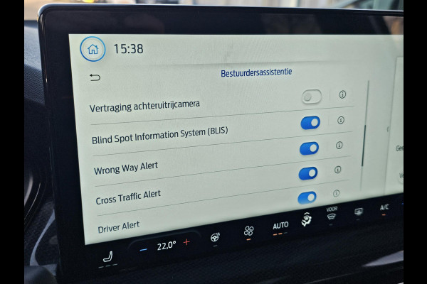 Ford FOCUS Wagon 1.0 EcoBoost Hybrid ST Line X 155pk | Trekhaak afneembaar | Panoramadak | Bang&Olufsen | Adaptive cruise control | Winter Pack | All season banden | Camera