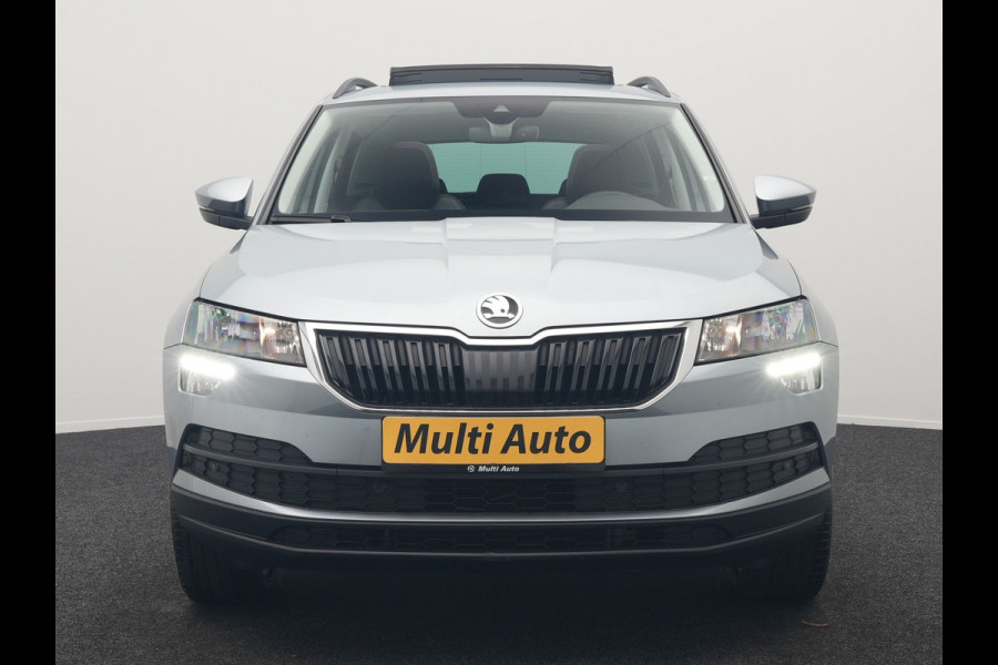 Škoda Karoq 1.0 TSI Style DSG116pk Dealer O.H. | Trekhaak Af Fabriek | Panodak | Camera | Apple Carplay | Sportstoelen Verwarmd  | Navigatie | Keyless | Cruise Control | DAB |