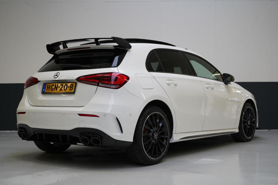 Mercedes-Benz A-Klasse 250 e | AMG Pakket | Panoramadak | Sportstoelen | Sfeerverlichting