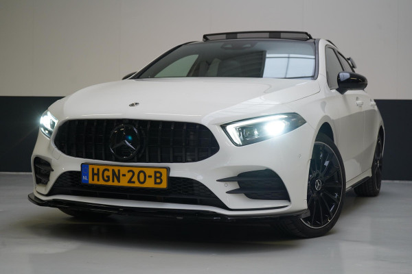 Mercedes-Benz A-Klasse 250 e | AMG Pakket | Panoramadak | Sportstoelen | Sfeerverlichting