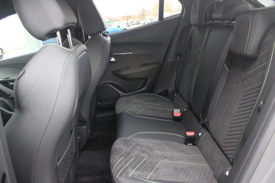 Peugeot 2008 1.2 130PK AUTOMAAT GT PACK | ALCANTARA/LEDEREN BEKLEDING | ELEKTRISCH BEDIENBARE BESTUURDERSSTOEL | STOEL VERWARMING | MASSAGE STOELEN | NAVIGATIE | FULL LED KOPLAMPEN | DRAADLOZE APPLE CARPLAY/ANDROID AUTO | ADAPTIVE CRUISE CONTROL | CAMERA VOOR + ACHTER | CLIMATE CONTROL | LICHTMETALEN VELGEN 17" | KEYLESS ENTRY/START | DAB+ RADIO |DODEHOEK DETECTIE | PARKEERSENSOREN VOOR + ACHTER |