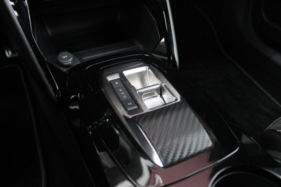 Peugeot 2008 1.2 130PK AUTOMAAT GT PACK | ALCANTARA/LEDEREN BEKLEDING | ELEKTRISCH BEDIENBARE BESTUURDERSSTOEL | STOEL VERWARMING | MASSAGE STOELEN | NAVIGATIE | FULL LED KOPLAMPEN | DRAADLOZE APPLE CARPLAY/ANDROID AUTO | ADAPTIVE CRUISE CONTROL | CAMERA VOOR + ACHTER | CLIMATE CONTROL | LICHTMETALEN VELGEN 17" | KEYLESS ENTRY/START | DAB+ RADIO |DODEHOEK DETECTIE | PARKEERSENSOREN VOOR + ACHTER |