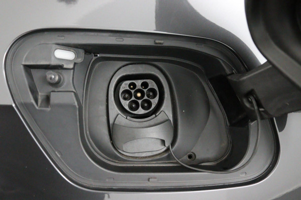 Volkswagen ID.3 First Plus 58 kWh*ECC*NAVI*ACC*CAM*CARPLAY*