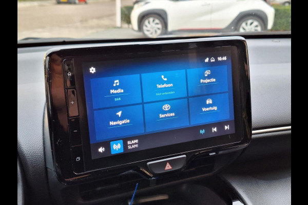 Toyota Yaris Cross 1.5 Hybrid Dynamic | Smart connect, 17 inch, Apple Carplay/Android auto, Keyless, Startknop, Privacy glass