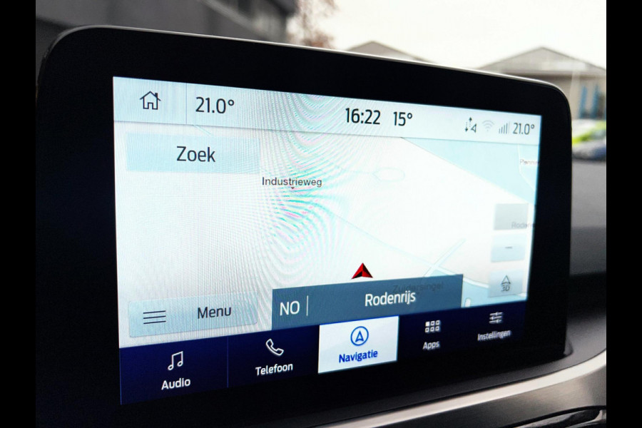Ford Kuga 2.5 PHEV Titanium Carplay_Camera_1ste eign