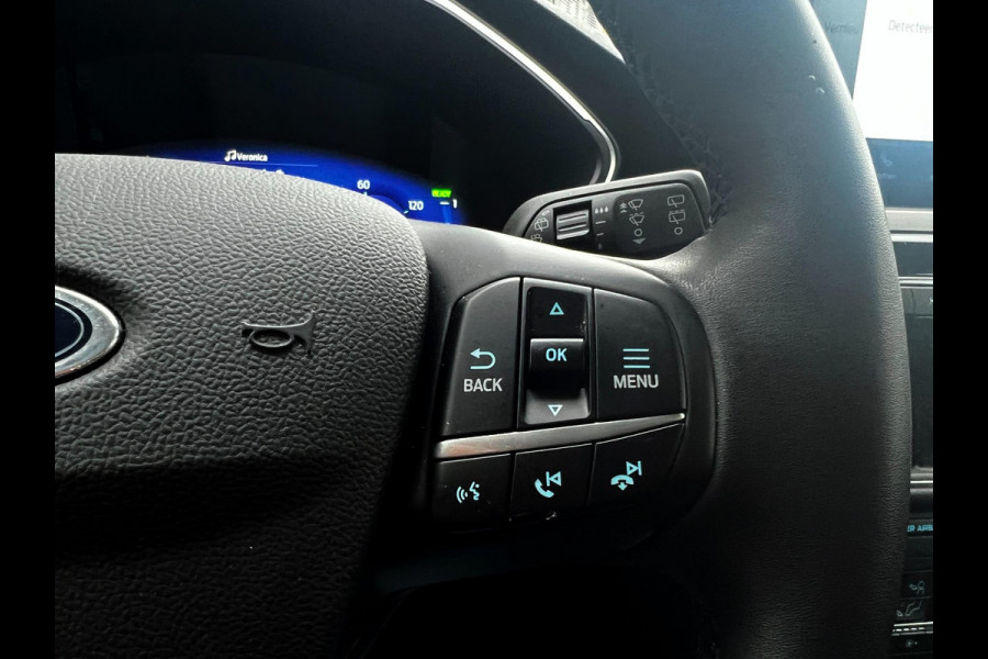 Ford Kuga 2.5 PHEV Titanium Carplay_Camera_1ste eign