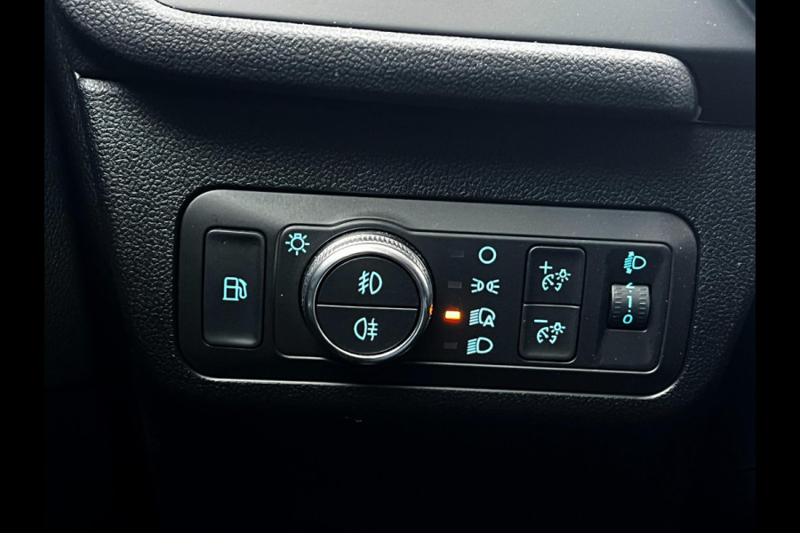 Ford Kuga 2.5 PHEV Titanium Carplay_Camera_1ste eign