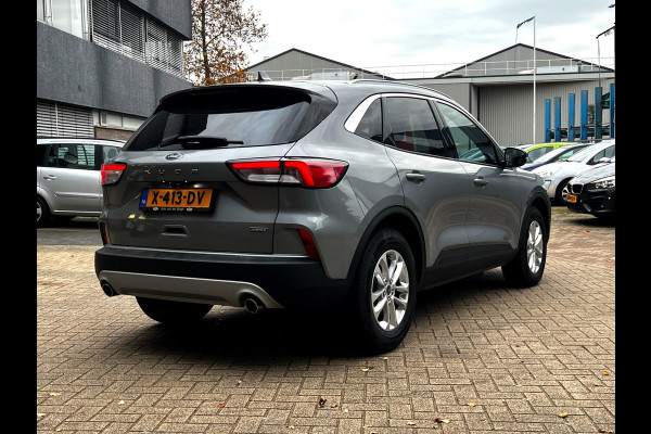 Ford Kuga 2.5 PHEV Titanium Carplay_Camera_1ste eign