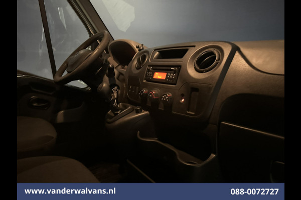 Renault Master 2.3 dCi 131pk L3H2 Euro6 Airco | Camera | Cruisecontrol | 2500kg Trekhaak | Parkeersensoren Sidebars, Bijrijdersbank