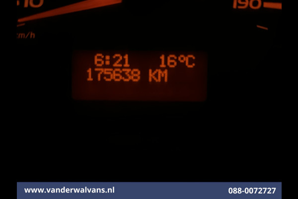 Renault Master 2.3 dCi 131pk L3H2 Euro6 Airco | Camera | Cruisecontrol | 2500kg Trekhaak | Parkeersensoren Sidebars, Bijrijdersbank