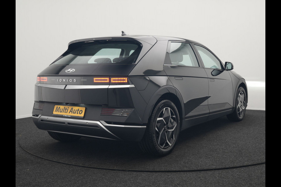 Hyundai IONIQ 5 Connect 58 kWh 170pk Dealer O.H. | Adaptive Cruise | Camera | Stoelen & Stuur Verwarmd | Apple Carplay | Navigatie | Virtual | Blis | DAB |