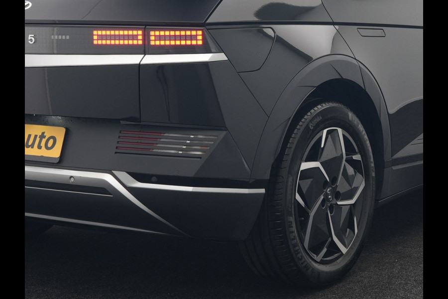 Hyundai IONIQ 5 Connect 58 kWh 170pk Dealer O.H. | Adaptive Cruise | Camera | Stoelen & Stuur Verwarmd | Apple Carplay | Navigatie | Virtual | Blis | DAB |