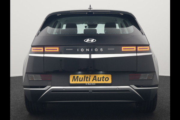 Hyundai IONIQ 5 Connect 58 kWh 170pk Dealer O.H. | Adaptive Cruise | Camera | Stoelen & Stuur Verwarmd | Apple Carplay | Navigatie | Virtual | Blis | DAB |