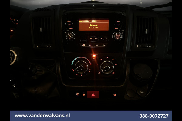 Peugeot Boxer 2.2 BlueHDi 120pk L1H1 Euro6 Airco | Dakdragers | 2500kg Trekhaak Bijrijdersbank