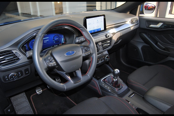 Ford FOCUS Wagon 1.0 EBH ST L. XBns