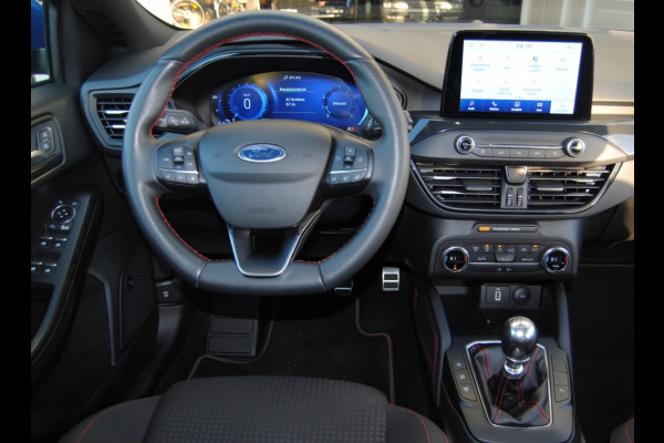 Ford FOCUS Wagon 1.0 EBH ST L. XBns