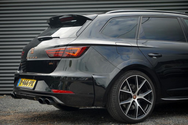 Seat León ST 2.0 TSI 4DRIVE CUPRA R Ultimate Edition / Pano / Carplay
