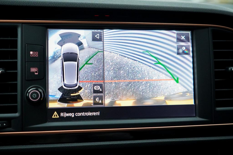 Seat León ST 2.0 TSI 4DRIVE CUPRA R Ultimate Edition / Pano / Carplay