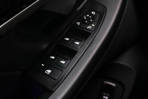 BMW 5 Serie Touring 520i - M-SPORT - HARMAN KARDON - TREKHAAK